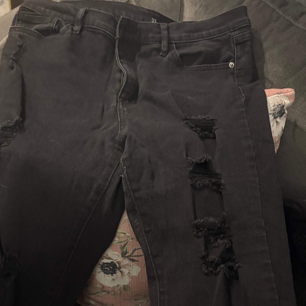 New York & Company Black Distressed Skinny Jeans
